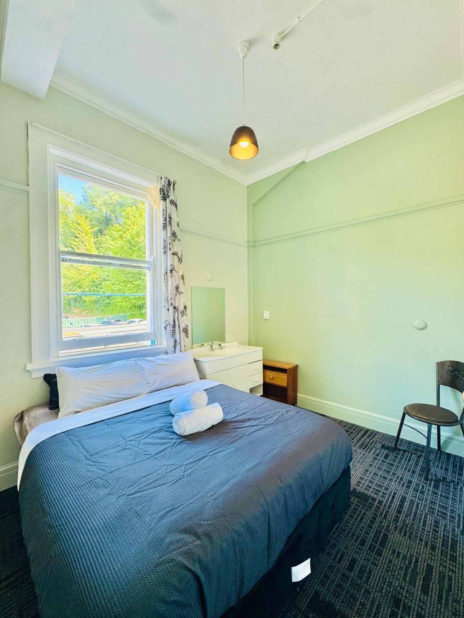 Crashpalace Backpackers Napier Buitenkant foto