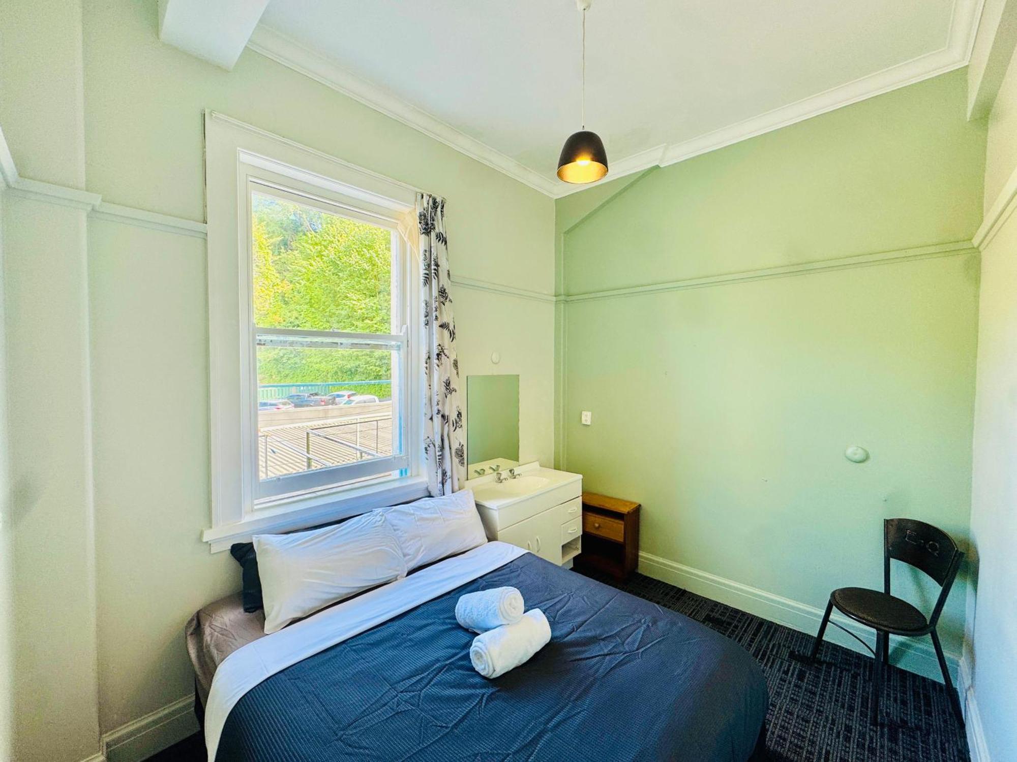Crashpalace Backpackers Napier Buitenkant foto