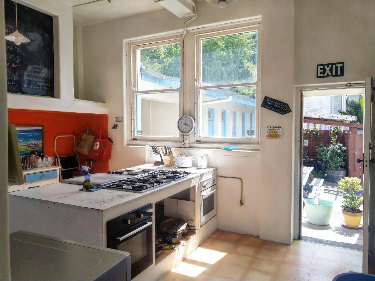 Crashpalace Backpackers Napier Buitenkant foto